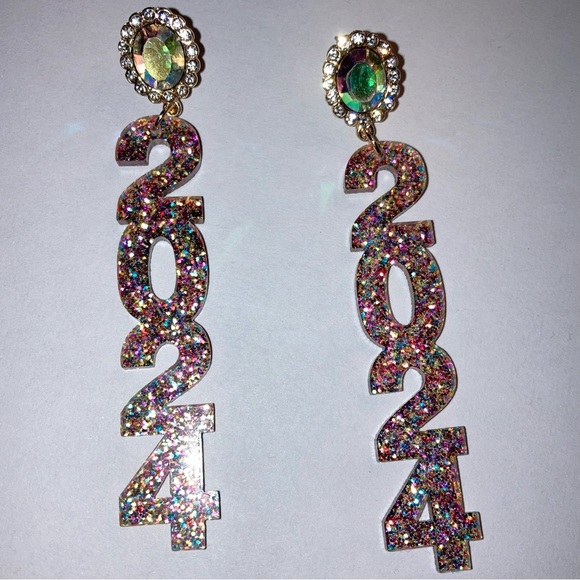 15 Pairs of Earrings Lot NEW 2024 Graduation Limited Edition Jewelry SALE - Picture 4 of 16